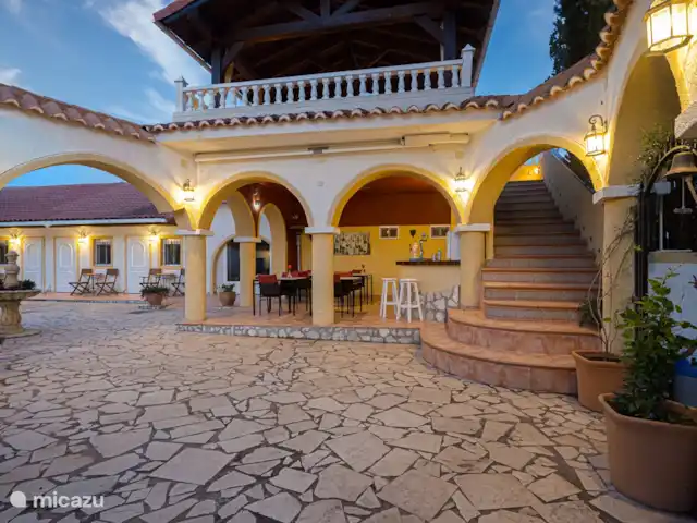 Finca Bilou, maison de vacances pour 10 personnes | Espagne, Costa Blanca, Aigües - finca Terrasse et bar