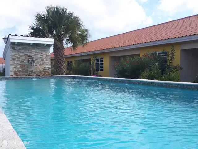 Casa Happy Peace huren in Curaçao, Curacao-Midden, Blue Bay - geschakelde woning Gemeenschappelijk zwembad