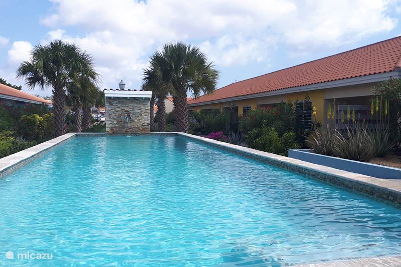 Vacation rental Curaçao, Curacao-Middle, Blue Bay Terraced House Casa Happy Peace