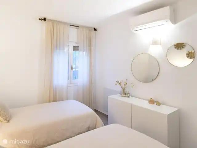 Mont Molar, Altea L'Olla | Espagne, Costa Blanca, Altea - appartement Chambre 2 - deux lits simples avec surmatelas