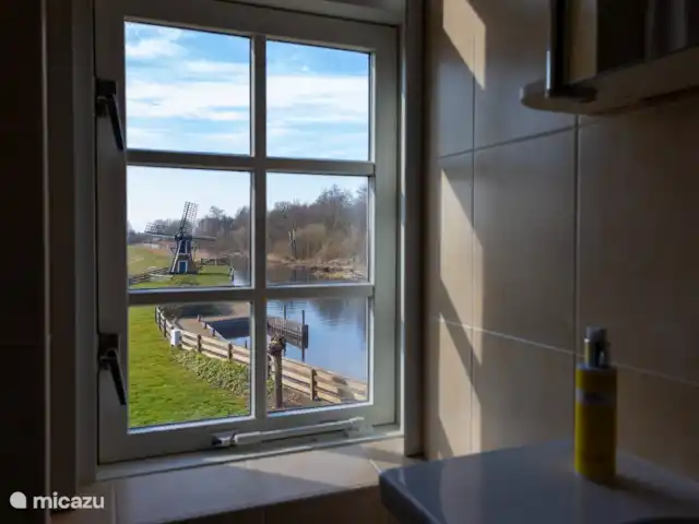 Île privée De Sayter | Pays-Bas, Frise, Eernewoude - ferme vue moulin chambre Mem