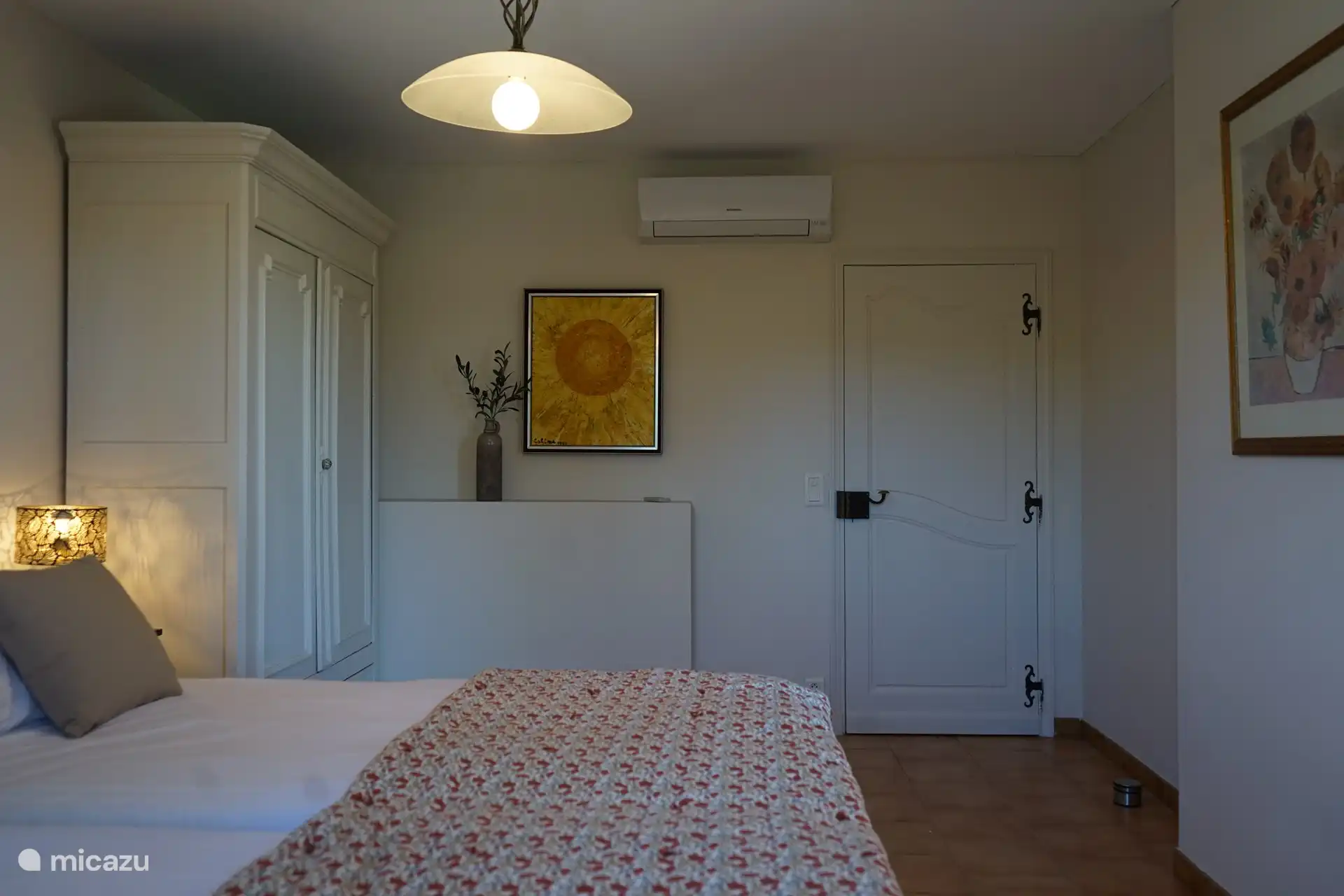 Schlafzimmer im Untergeschoss