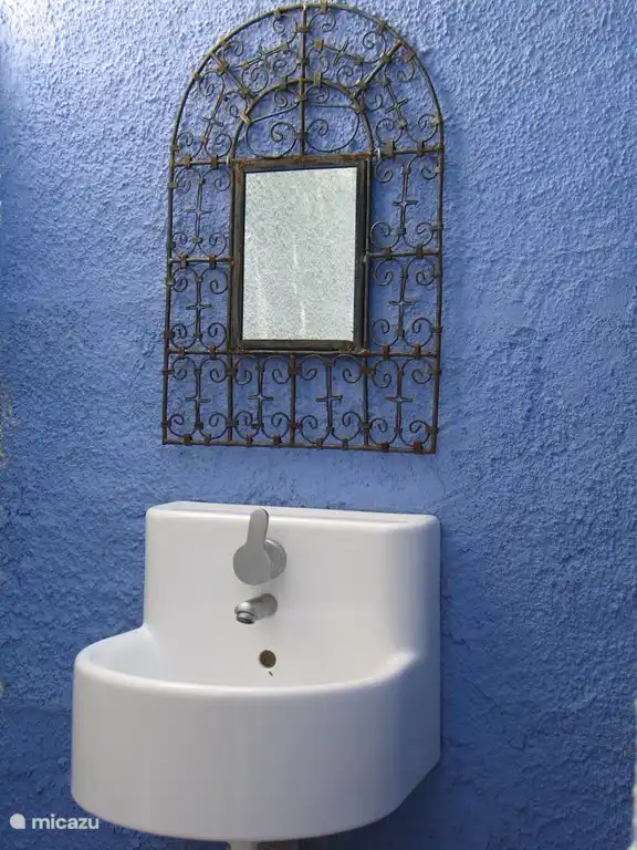 Villa AZUL Calafat Retreats