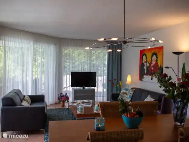villa huren in Frankrijk, Vendée, Les Sables-d'Olonne – Villa Les Jardin du Chateau d'Olonne eettafel