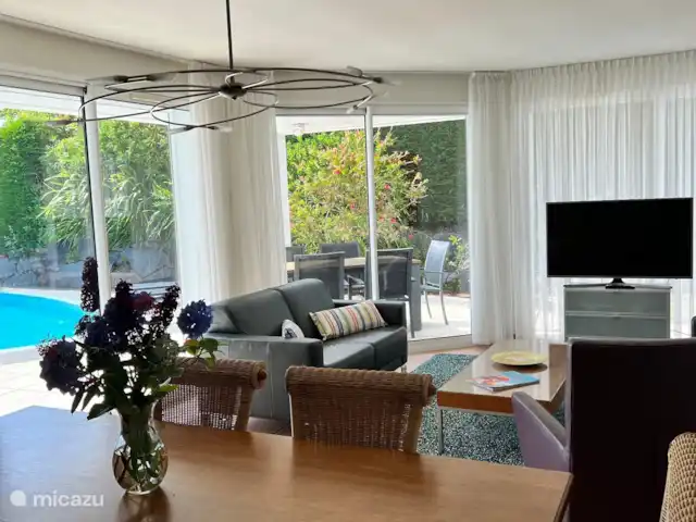 villa huren in Frankrijk, Vendée, Les Sables-d'Olonne – Villa Les Jardin du Chateau d'Olonne woonkamer