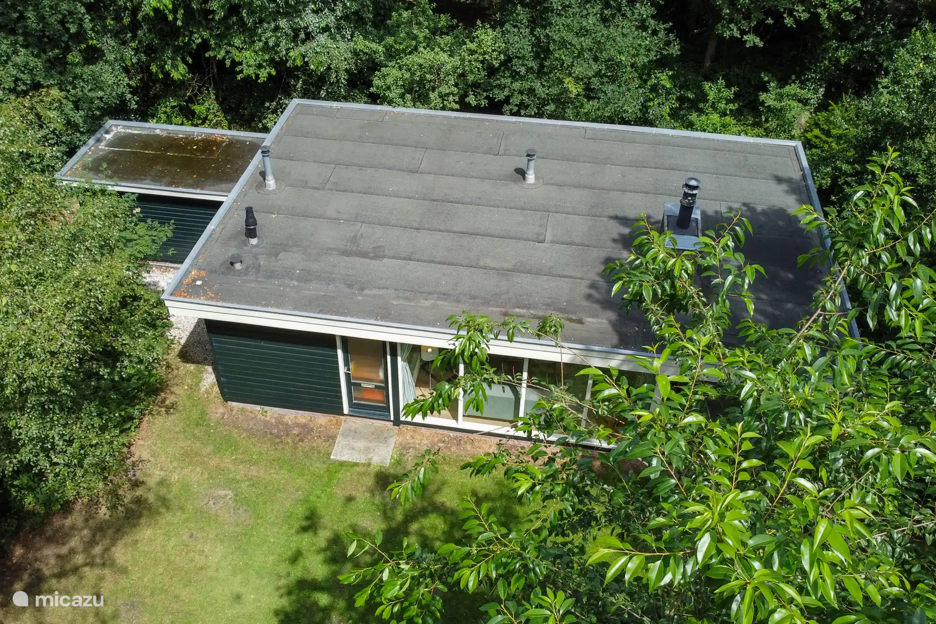 Großzügiger Garten