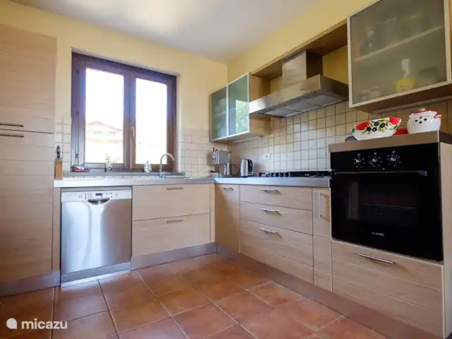 geschakelde woning huren in Italië, Umbrië, Tuoro sul Trasimeno – Casa Trasimeno                    Keuken