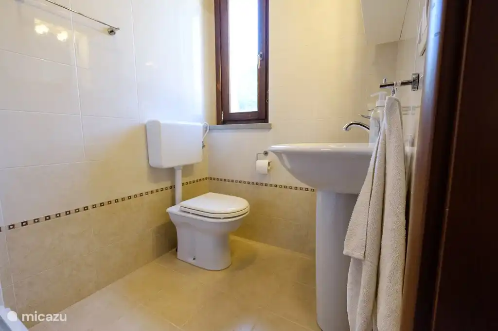 Bathroom ground floor.