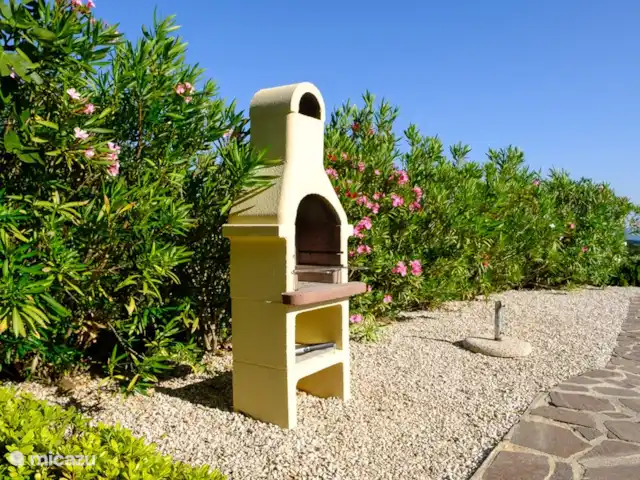 geschakelde woning huren in Italië, Umbrië, Tuoro sul Trasimeno – Casa Trasimeno           Italiaanse bbq