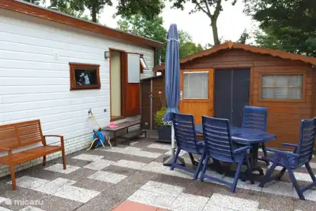 Vakantiehuis Nederland, Friesland, Makkum chalet Chalet K9 in Makkum Terras