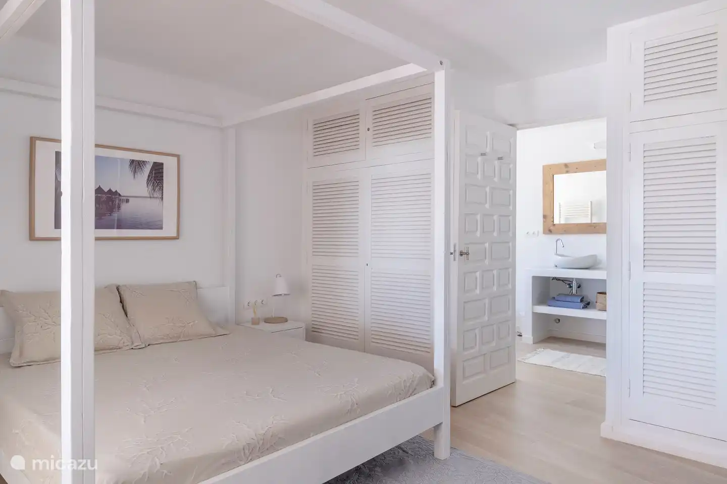 suite en planta baja con baño privado