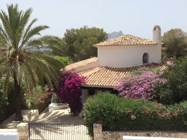 Location de Vacances Espagne, Costa Blanca, Benissa, villa - Villa La Bohême devant la villa