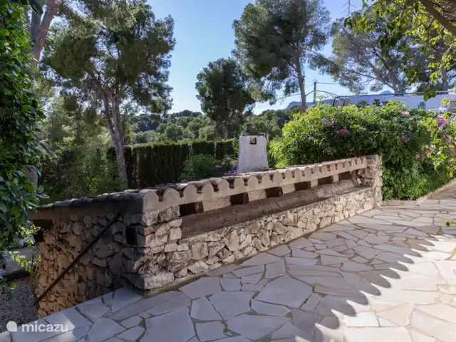 Location de Vacances Espagne, Costa Blanca, Benissa, villa - Villa La Bohême vue jardin et pétanque