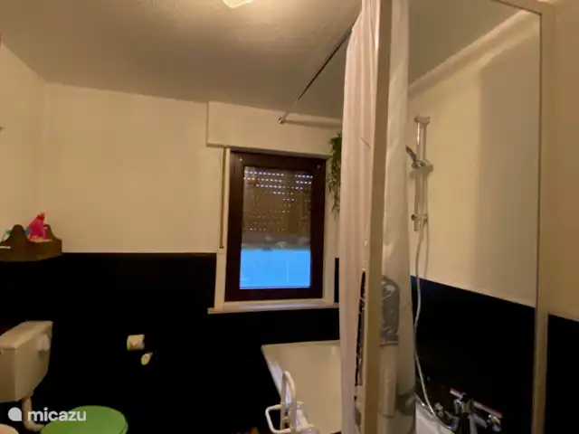 Fun4all-holidayhome, 10-18P. Grupos en Alemania, Sauerland, Medebach - apartamento baño Fun2 o suelo