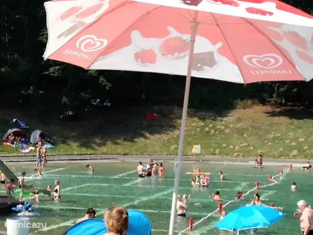 Fun4all-holidayhome, 10-18P. Grupos en Alemania, Sauerland, Medebach - apartamento waldbad Brilon, limpio, sin cloro, todas las comodidades y buen precio.