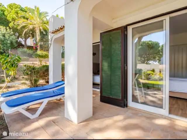 Location de Vacances Portugal, Algarve, Albufeira, appartement - Appartement luxueux sur un complexe de golf Terrasse des chambres 1 et 2