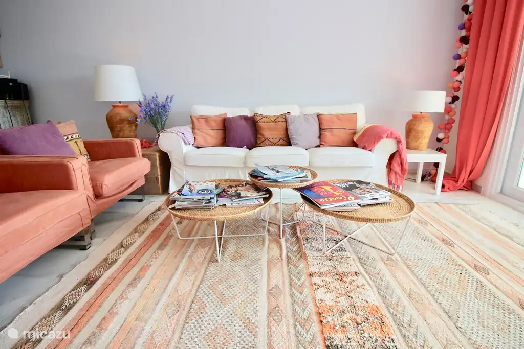 Wohnen, geräumig und hell