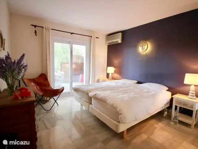 Marbella, San Pedro, El Paraíso en España, Costa del Sol, Marbella - apartamento recamara principal
