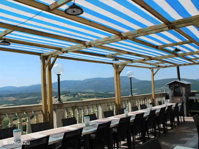 NIEUW - Lo Scricciolo Appartement E huren in Italië, Toscane, Montecastelli Pisano - appartement Balkon terras