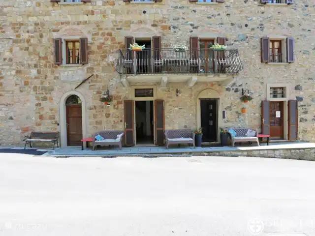 NIEUW - Lo Scricciolo  Appartement C huren in Italië, Toscane, Montecastelli Pisano - appartement Ingang van het appartement