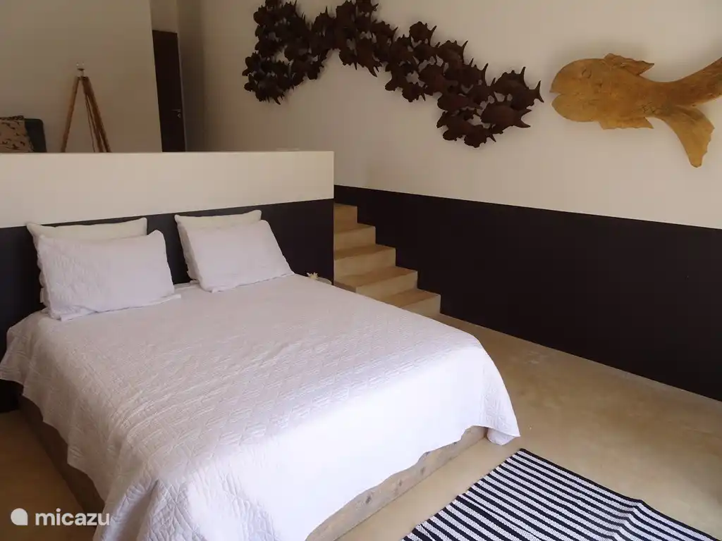 bedroom with king size bed