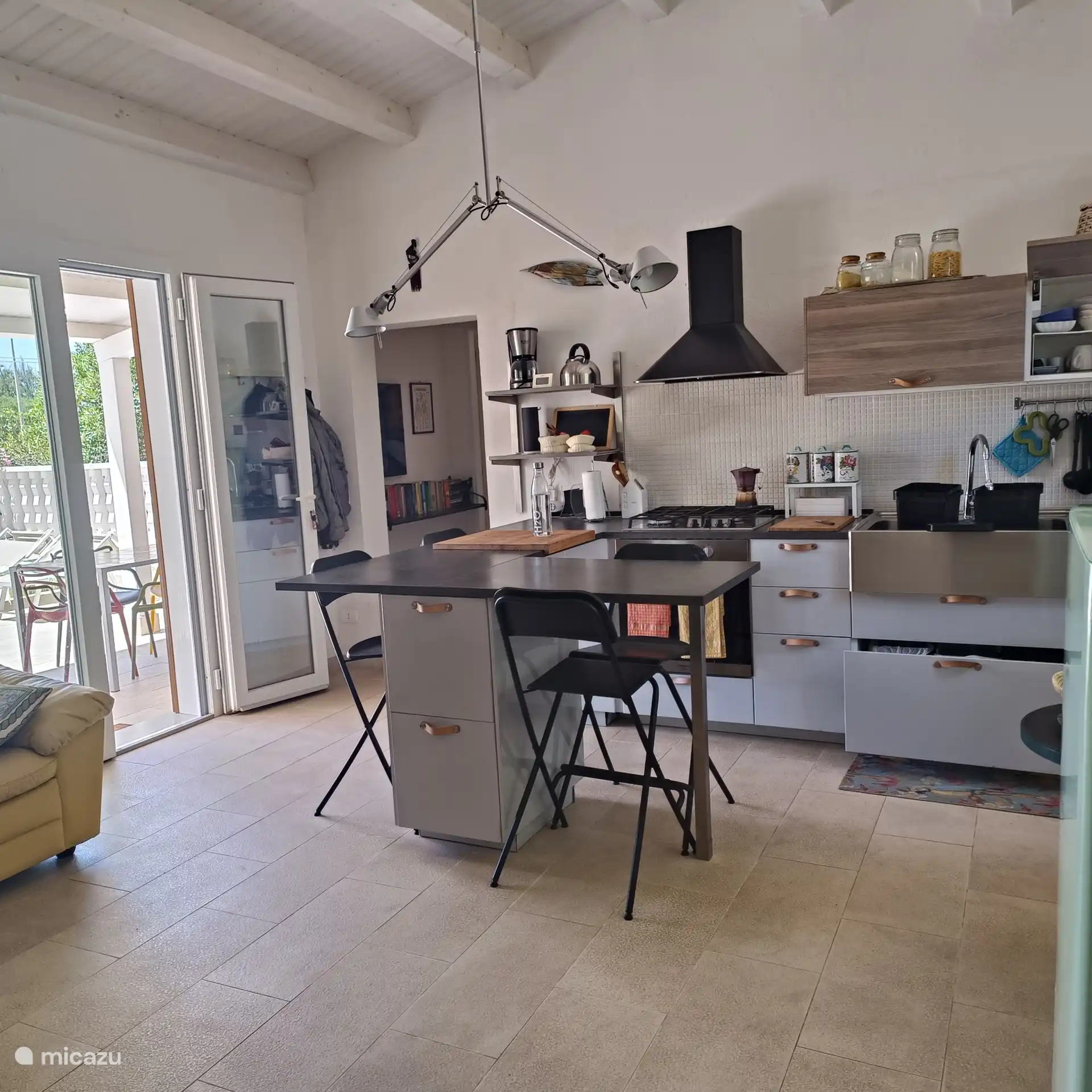 Die geräumige Küche