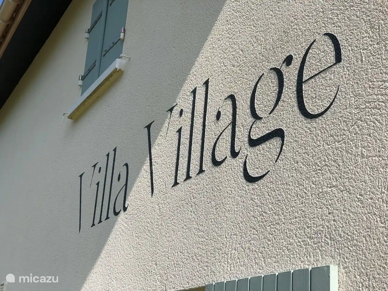 Vue de face Villa Village