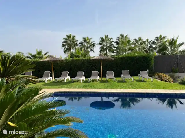 Villa Muntalmar en España, Costa Blanca, Jávea - villa La gran piscina (12x6m) con calefacción y vestidor.