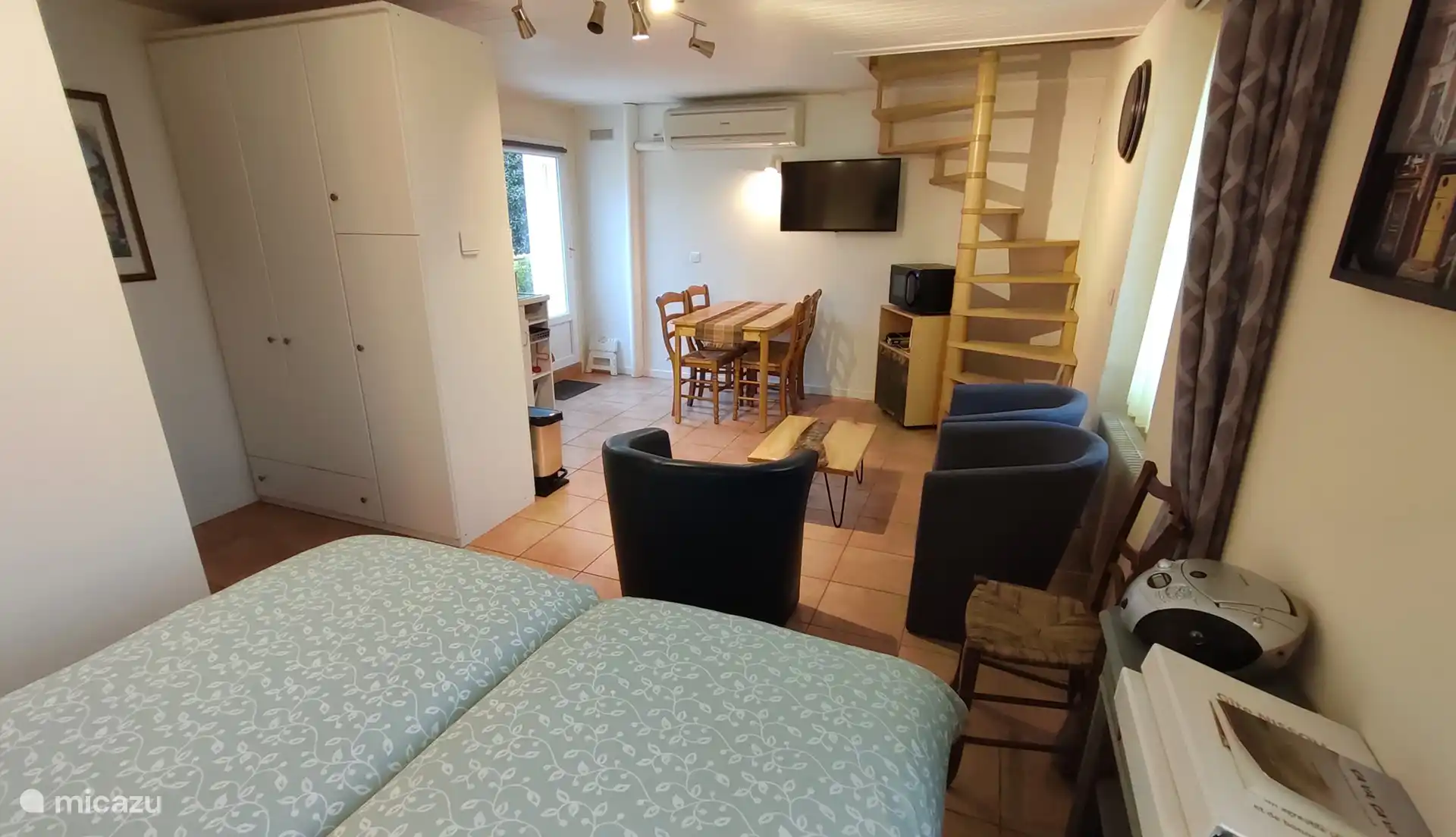 2 Betten einzeln oder zusammen