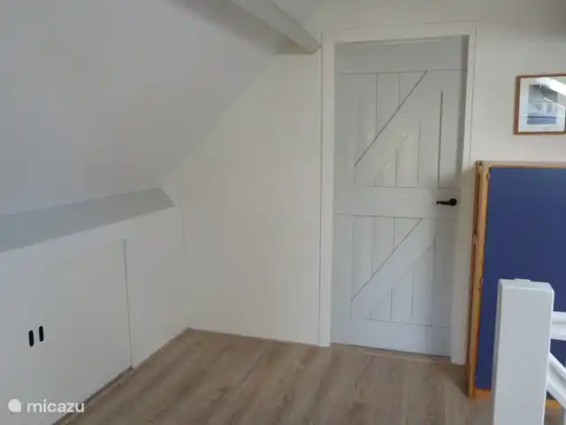 't Juttendel | Pays-Bas, Drenthe, Ruinen - maison de vacances Le palier donne accès aux deux chambres.