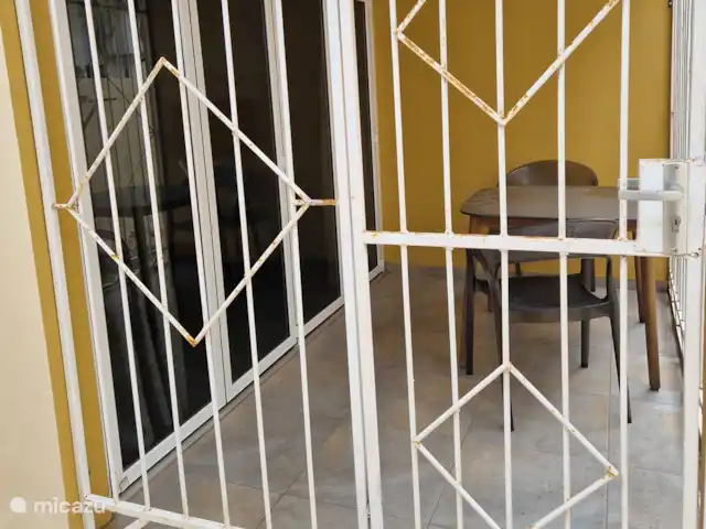 Appartement Felicidad y Amor 5A St R | Curaçao, Curaçao-Centre, Steenrijk - appartement Balcon