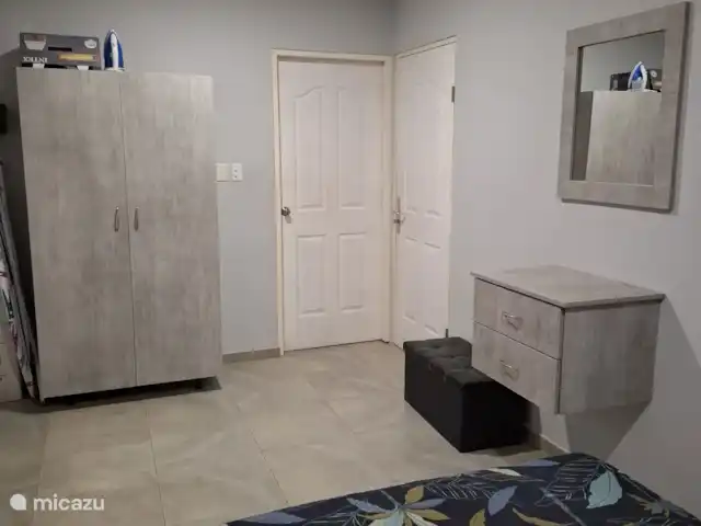 Appartement Felicidad y Amor 5A St R | Curaçao, Curaçao-Centre, Steenrijk - appartement Chambre