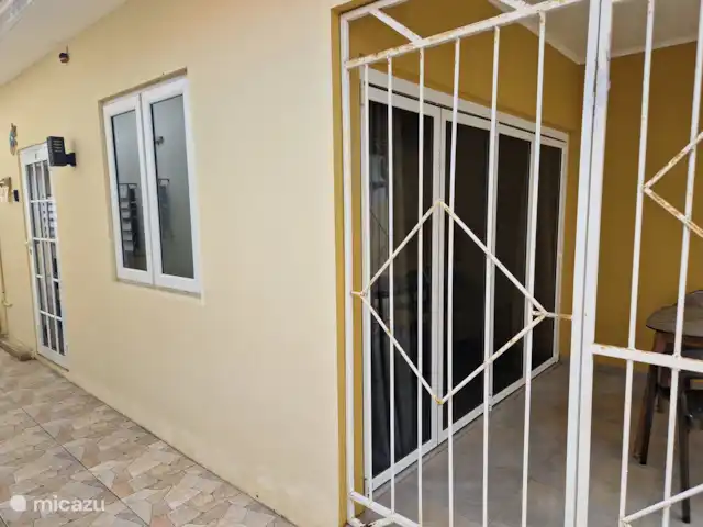 Appartement Felicidad y Amor 5A St R | Curaçao, Curaçao-Centre, Steenrijk - appartement Balcon