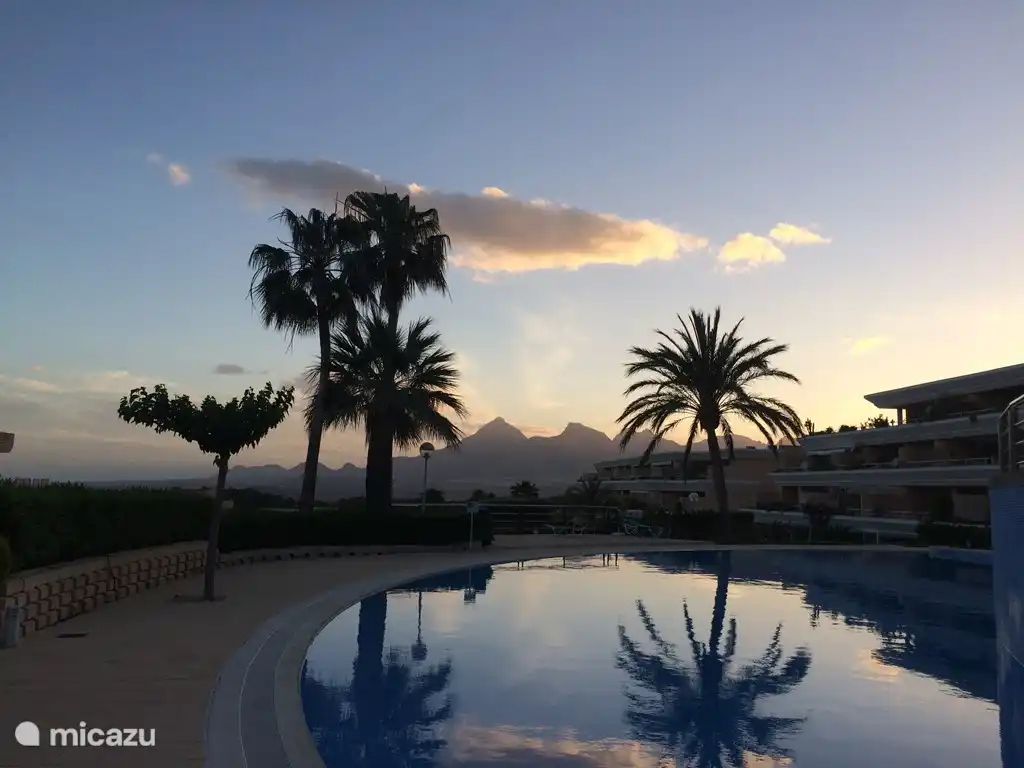 Get Wallpaper Prachtig App Nabij Zee En Golf In Altea Costa Blanca Huren Micazu For Free