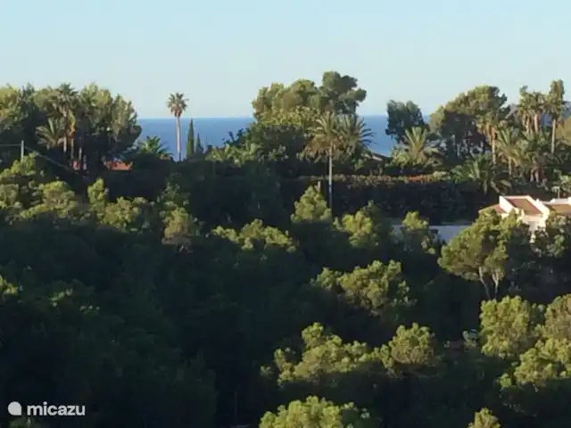 appartement huren in Spanje, Costa Blanca, Altea la Vieja – Prachtig app. nabij zee en Golf Zicht van op het terras.