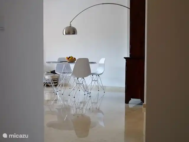 appartement huren in Spanje, Costa Blanca, Altea la Vieja – Prachtig app. nabij zee en Golf Zicht op eethoek