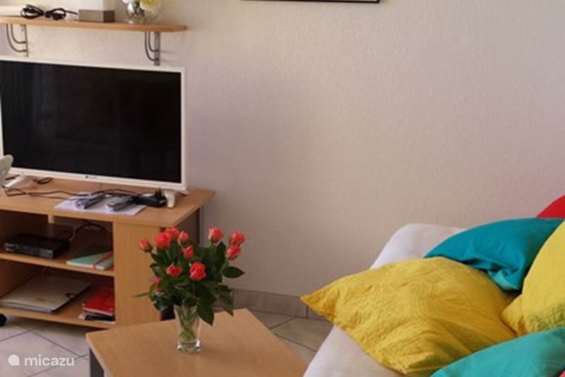 Vacation rental France, Aude, Narbonne-Plage Apartment WIFI-App with PANORAMIC SEA VIEW