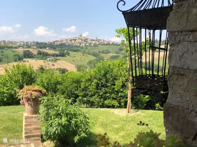 Casa Santa Maria Nuova Le Marche | Italie, Marche, Ostra Vetere - maison de vacances vue depuis la terrasse
