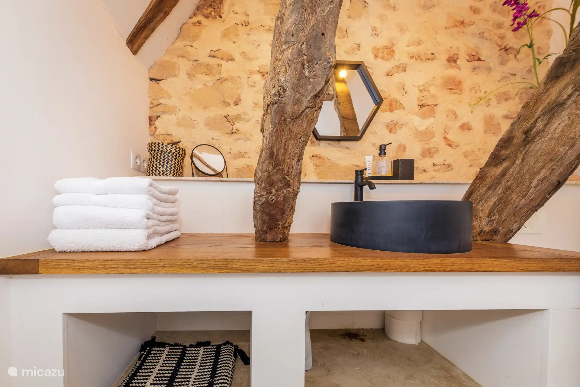 Salle de bain dans les chambres 2 et 3