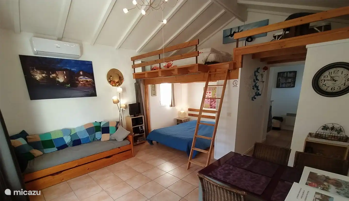 Wohnraum mit Klimaanlage