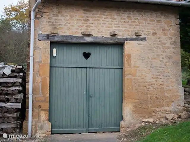 Villa Bièvres en Francia, Árdenas francesas, Bièvres  - casa vacacional Si lo desea, puede aparcar su bicicleta de carretera o de montaña en el garaje de Villa Bièvres.
