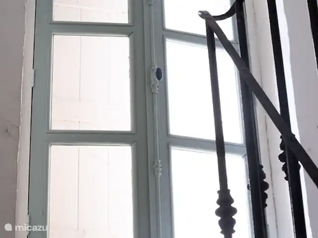 Villa Bièvres en Francia, Árdenas francesas, Bièvres  - casa vacacional Las escaleras al primer piso.