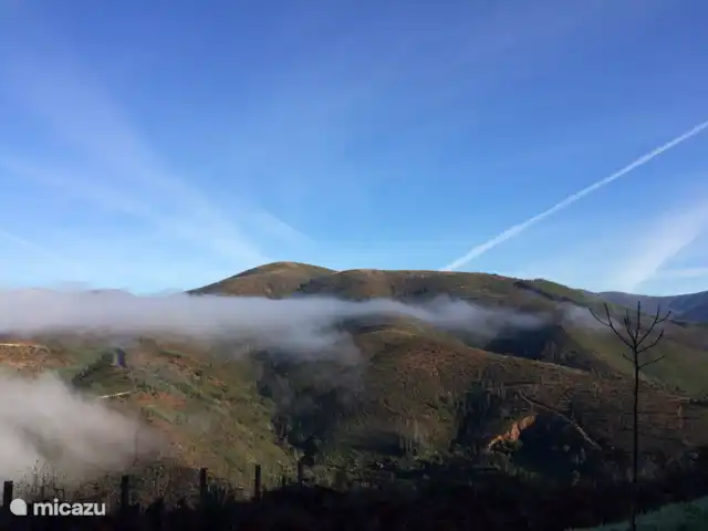 Casa de montaña Casa Cancelinha en Portugal, Coímbra, Góis - alojamiento y desayuno Puedes disfrutar de estas vistas alrededor de Soito