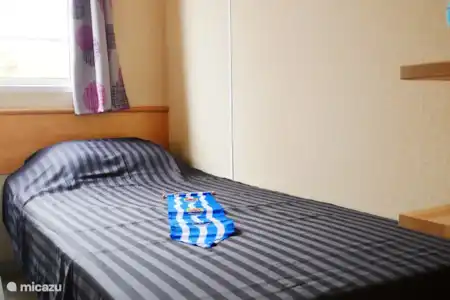 Vakantiehuis Nederland, Zeeland, Bruinisse stacaravan Villa Zeelandia 1-persoons slaapkamer