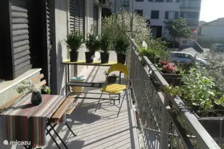 Vacation rental Croatia, Dalmatia – apartment Apartment Lorenc House