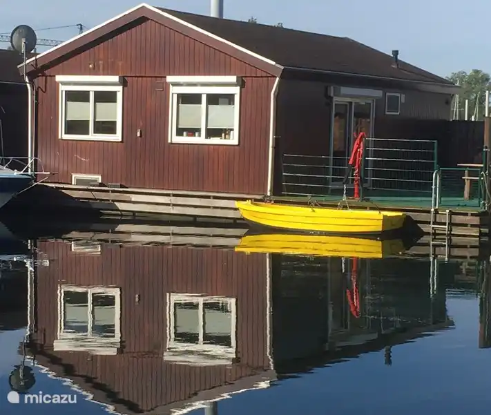 woonboot curacao woonark de bijland in tolkamer gelderland huren micazu woonboot curacao woonark de bijland in tolkamer gelderland huren micazu