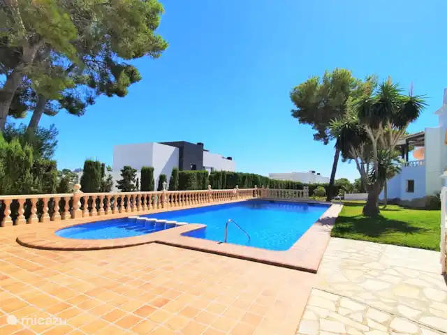 Casa León en Moraira con vistas al mar en España, Costa Blanca, Moraira - casa vacacional ¡Tener unas buenas vacaciones!