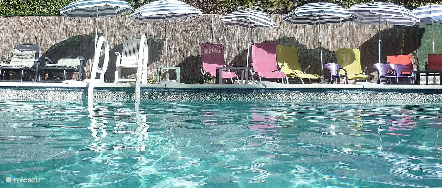 Entspannen Sie am Pool