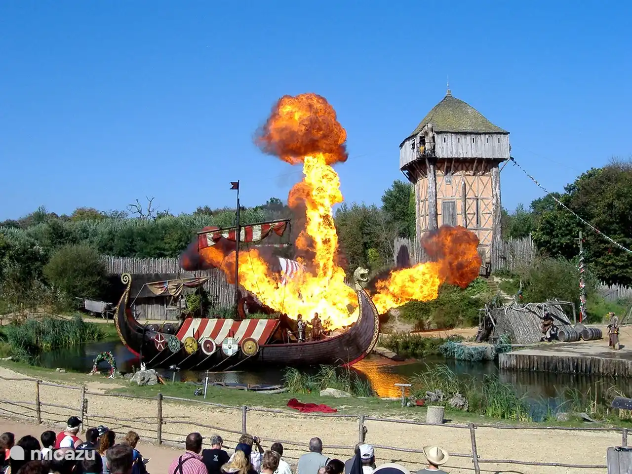 Fantastischer Tag in Puy du Fou (50 min)