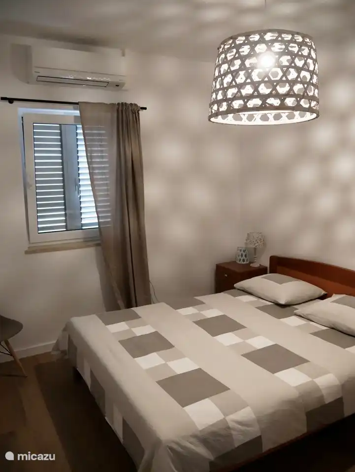 Schlafzimmer 2 im Obergeschoss für 2 Personen